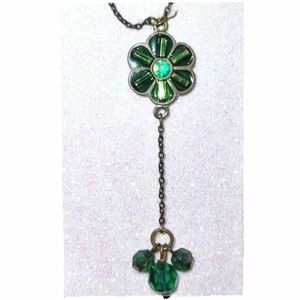 Green Flower Pendant w/Drop Chain
